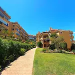Calanova Golf Holidays By Residea Apartmán La Cala De Mijas